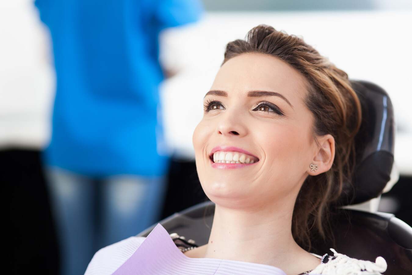 get the radiant smile you’ve always wanted with professional teeth whitening